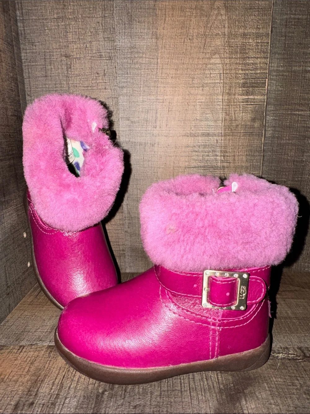 UGG authentic toddler boots size 6